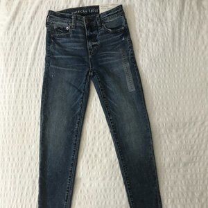 *NWT* American Eagle Hi-Rise Jegging, Size 0